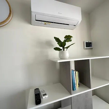 Beach Apartment Fuengirola Апартаменты *