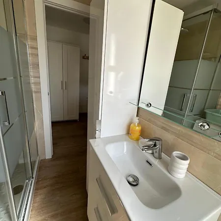 Beach Apartment Fuengirola Апартаменты