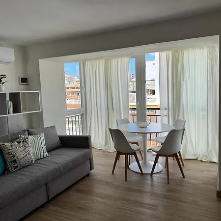 Beach Apartment Fuengirola Апартаменты
