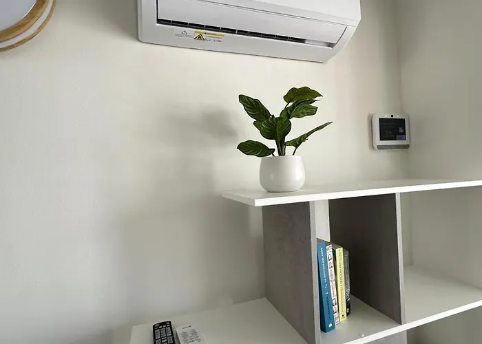 Beach Apartment Fuengirola アパート *