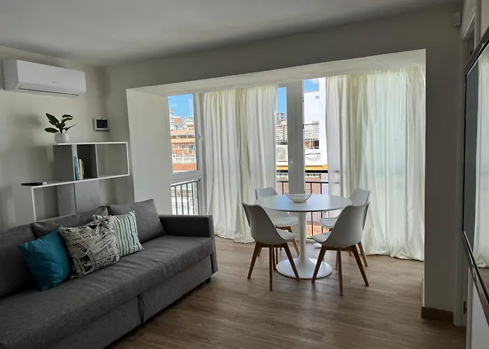 Beach Apartment Fuengirola アパート